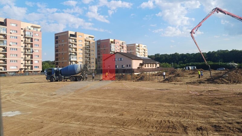 Matei Milo, teren intravilan.