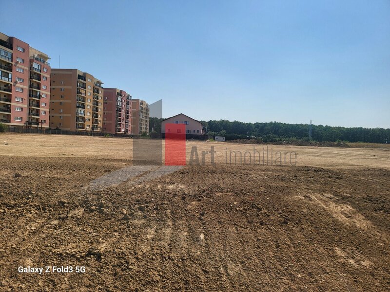 Matei Milo, teren intravilan.