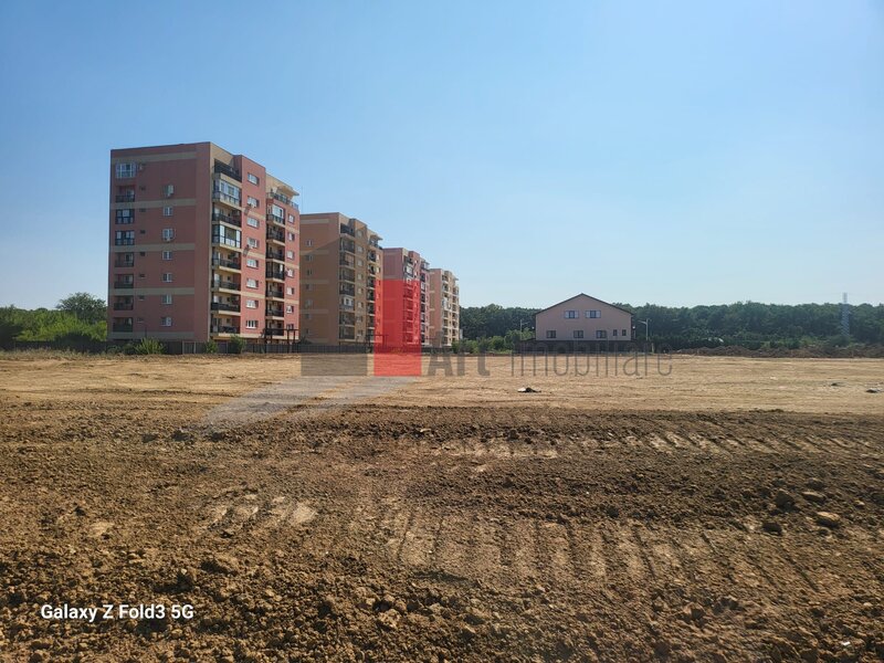 Matei Milo, teren intravilan.